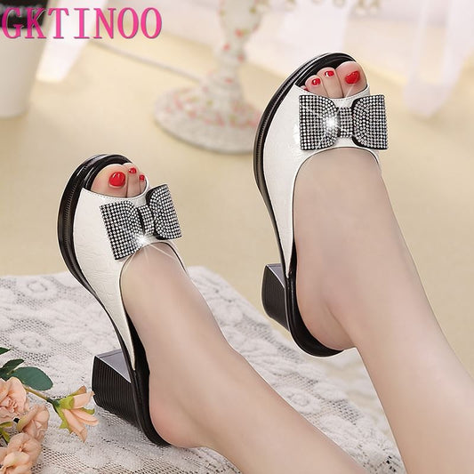 2023 leather rhinestone thick high-heeled sandals